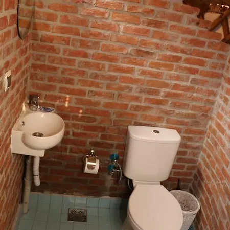 Chakra Kabak Inn