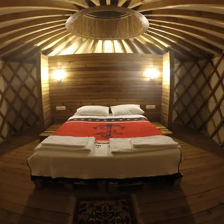 Inn Chakra Kabak
