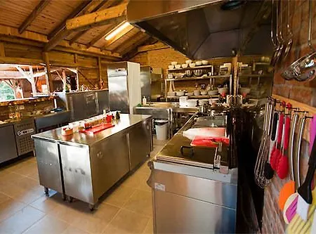 Inn Chakra Kabak 3*